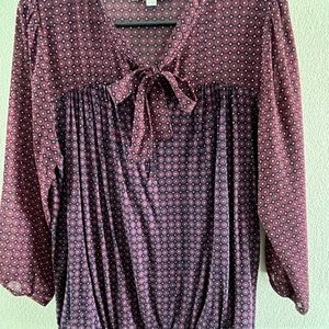 Loft, size Medium, wine/navy color